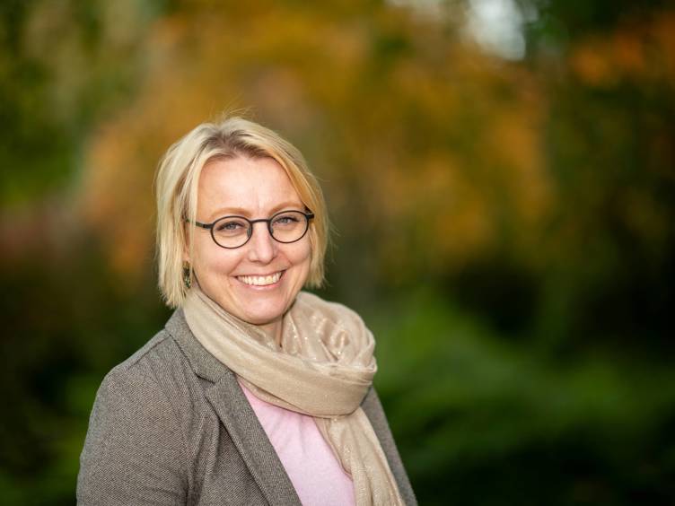 Silvia Bak